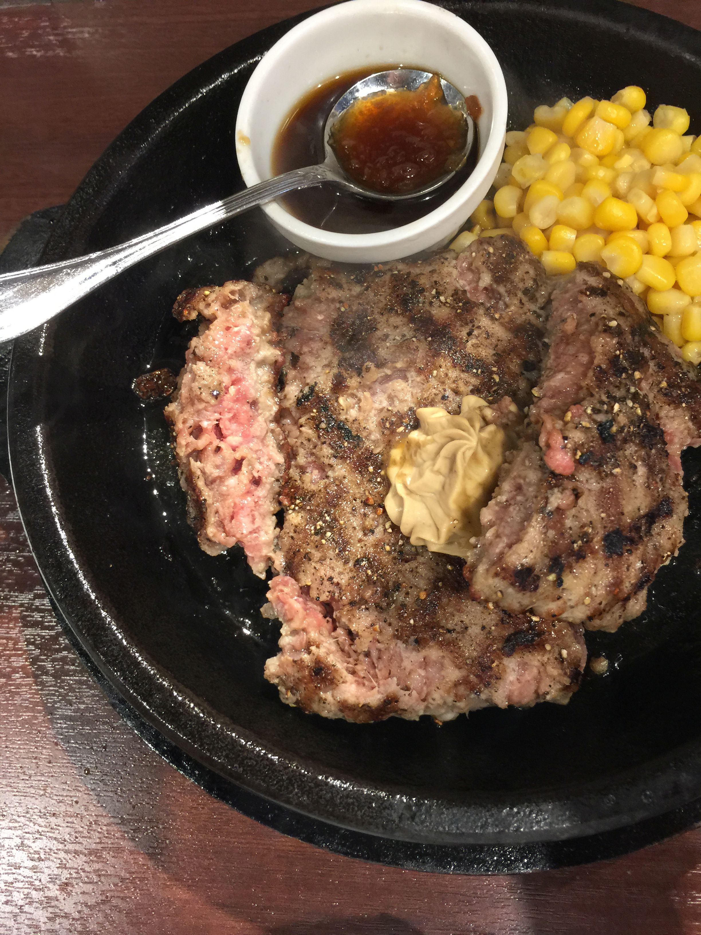 いきなり ステーキで ワイルドハンバーグ 牛肉100 の半生ハンバーグ 税込1080円 を食べてきた メサイア ワークス